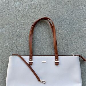 Lovevook cream and camel shoulder bag